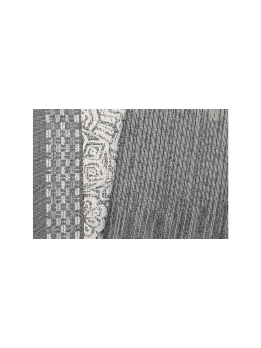 Table Runner 269 60"