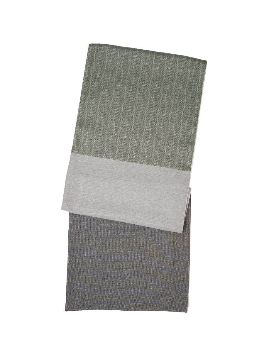 Table Runner 798 90"