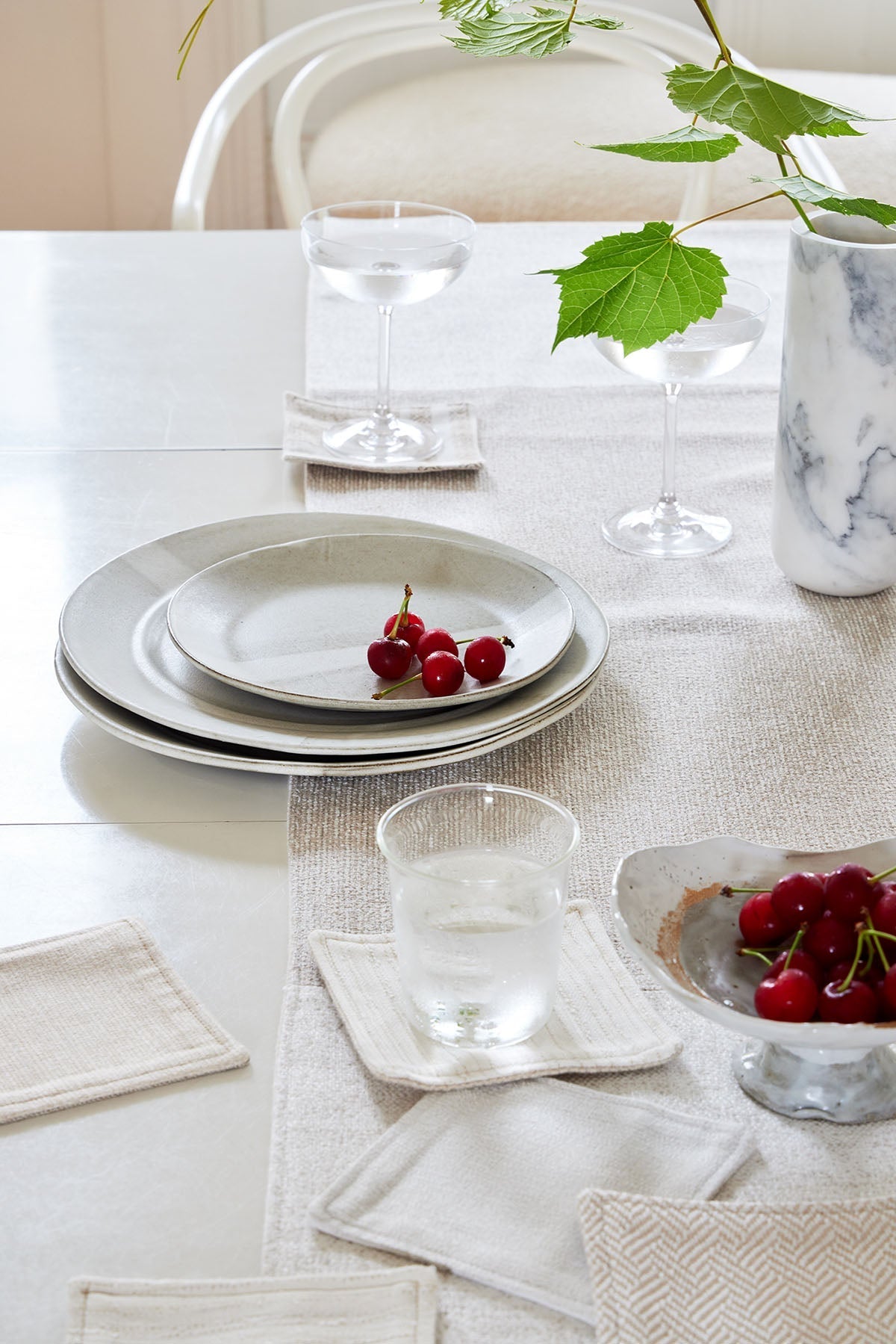 Solid Coasters 620 (Set of 4)