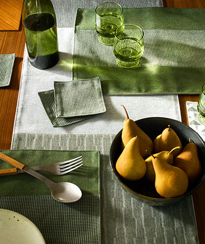 Table Runner 485 60"