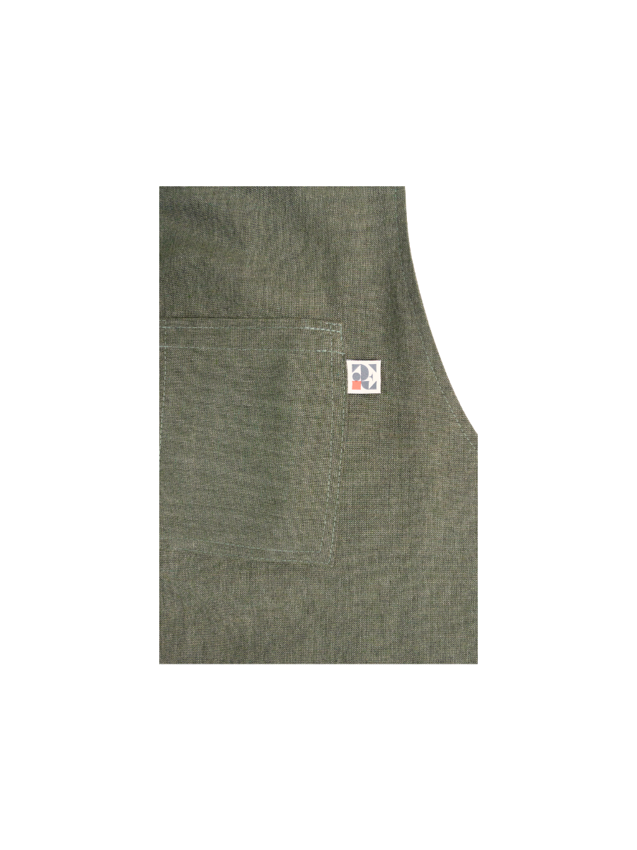 Apron 439